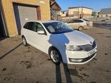 Skoda Rapid 2014 года за 3 800 000 тг. в Семей – фото 3