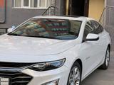 Chevrolet Malibu 2020 годаүшін9 100 000 тг. в Алматы
