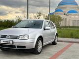 Volkswagen Golf 2001 года за 2 950 000 тг. в Астана – фото 3