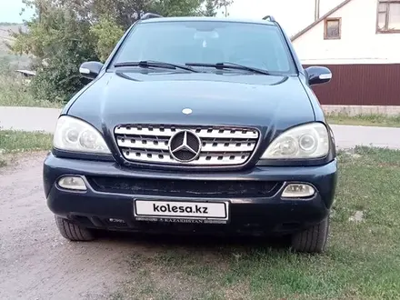 Mercedes-Benz ML 320 2002 года за 4 300 000 тг. в Усть-Каменогорск – фото 2