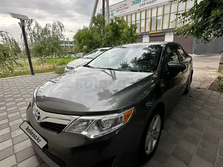 Toyota Camry 2013 года за 8 300 000 тг. в Алматы – фото 2