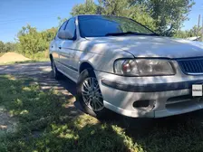 Nissan Sunny, 2000
