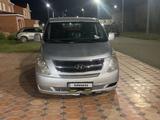 Hyundai Starex 2009 годаfor5 390 000 тг. в Астана – фото 4