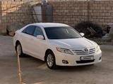 Toyota Camry 2010 годаfor6 800 000 тг. в Актау – фото 2