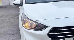 Hyundai Solaris 2019 года за 6 800 000 тг. в Шымкент – фото 5