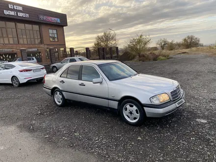 Mercedes-Benz C 220 1994 года за 2 400 000 тг. в Талдыкорган – фото 5