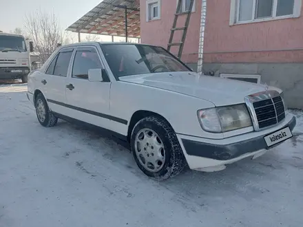 Mercedes-Benz E 200 1988 года за 1 300 000 тг. в Шамалган – фото 6