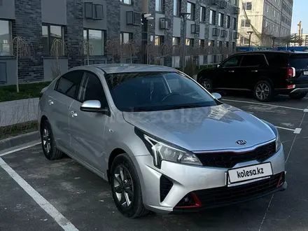 Kia Rio 2021 года за 9 800 000 тг. в Шымкент