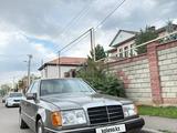 Mercedes-Benz E 230 1991 годаfor850 000 тг. в Алматы