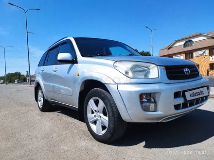 Toyota RAV4 2002 года за 2 900 000 тг. в Астана