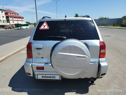 Toyota RAV4 2002 года за 2 900 000 тг. в Астана – фото 3