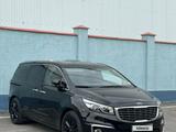 Kia Carnival 2016 годаүшін12 000 000 тг. в Шымкент – фото 2
