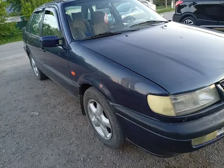 Volkswagen Passat 1995 года за 1 300 000 тг. в Астана – фото 4