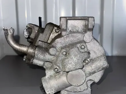 Компрессор кондиционера на Toyota 2.4L 2AZ-FE за 50 000 тг. в Тараз – фото 3
