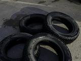 Зимние шины с шипами за 50 000 тг. в Сатпаев
