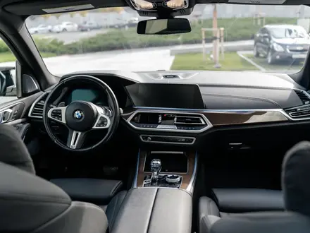 BMW X5 2021 года за 40 000 000 тг. в Алматы – фото 19