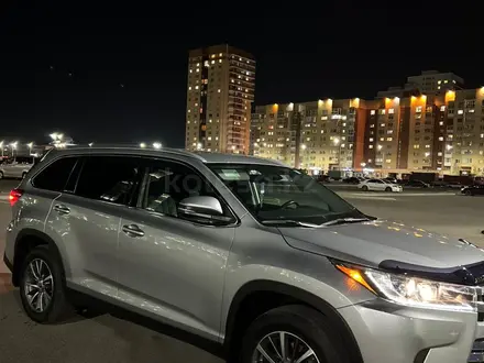 Toyota Highlander 2019 года за 20 000 000 тг. в Астана – фото 10