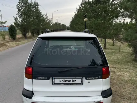 Mitsubishi Space Runner 1995 года за 1 100 000 тг. в Алматы – фото 4