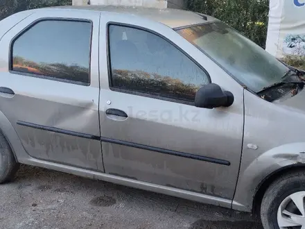 Renault Logan 2010 года за 800 000 тг. в Астана