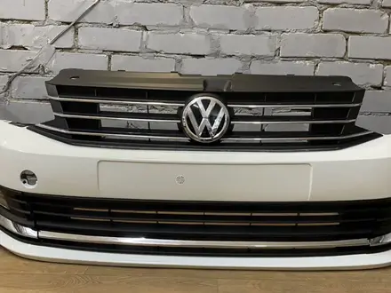 Переднее бампер на volkswagen polo 5 за 25 000 тг. в Алматы