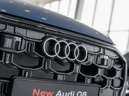Audi Q8 55 TFSI Quattro 2026 года за 65 040 000 тг. в Алматы – фото 14