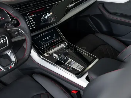 Audi Q8 55 TFSI Quattro 2026 года за 65 040 000 тг. в Алматы – фото 45