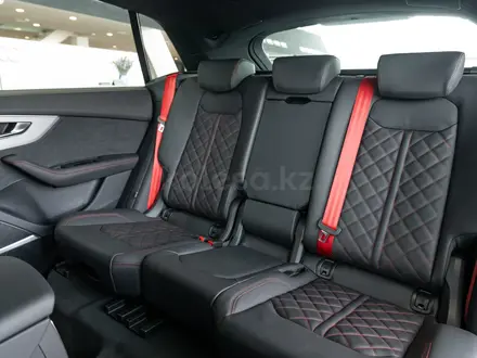 Audi Q8 55 TFSI Quattro 2026 года за 65 040 000 тг. в Алматы – фото 52