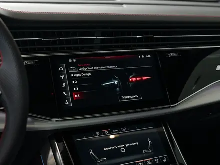 Audi Q8 55 TFSI Quattro 2026 года за 65 040 000 тг. в Алматы – фото 75