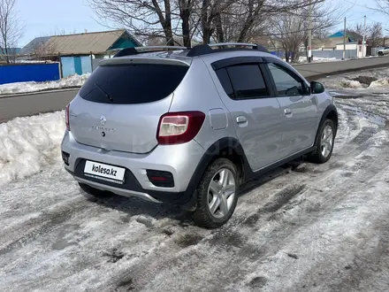 Renault Sandero Stepway 2017 года за 5 300 000 тг. в Уральск – фото 5