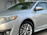 Toyota Camry 2013 годаүшін5 800 000 тг. в Уральск – фото 3