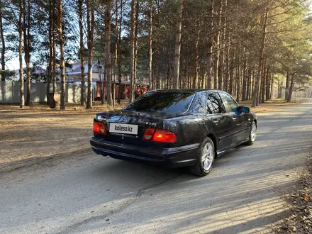 Mercedes-Benz E 230 1996 года за 1 850 000 тг. в Алматы – фото 2