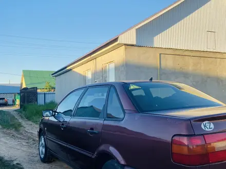 Volkswagen Passat 1996 года за 1 400 000 тг. в Уральск – фото 6