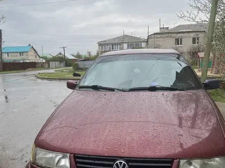 Volkswagen Passat 1996 года за 1 400 000 тг. в Уральск – фото 12