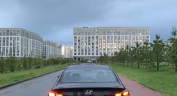 Hyundai Elantra 2018 годаfor7 500 000 тг. в Астана – фото 3