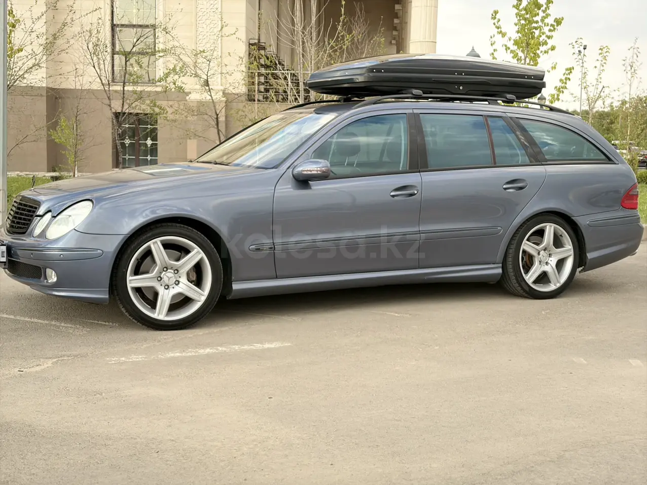 Mercedes-Benz E-Class, 2004