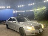 Mercedes-Benz S 320 1999 года за 3 700 000 тг. в Павлодар – фото 4
