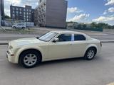 Chrysler 300C 2004 годаүшін6 000 000 тг. в Алматы – фото 2