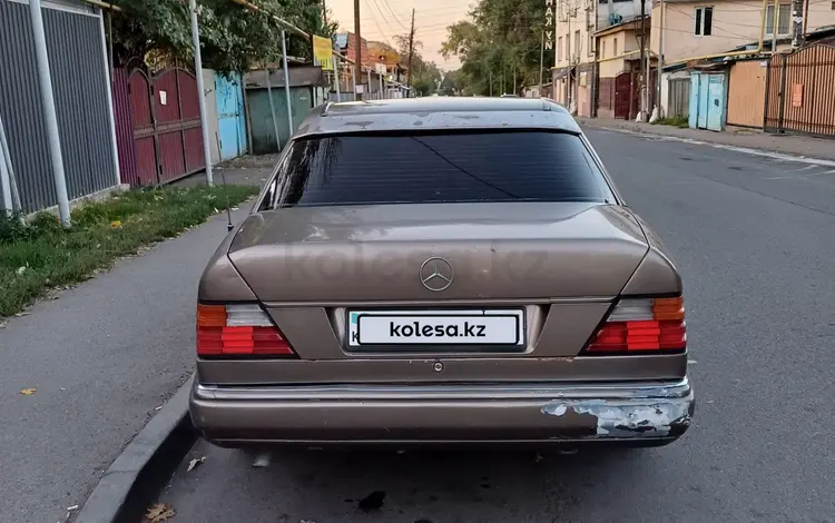 Mercedes-Benz E 230 1990 года за 1 100 000 тг. в Алматы