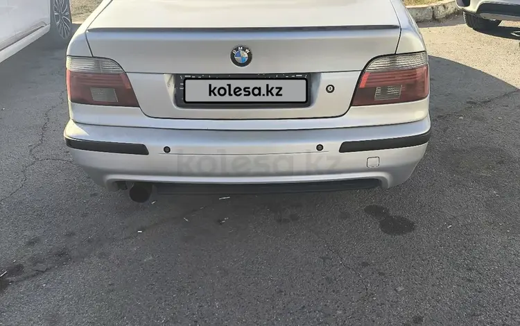 BMW 530 1996 года за 4 500 000 тг. в Алматы