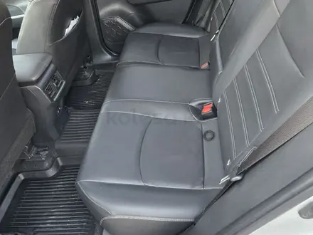 Toyota RAV4 2021 года за 15 000 000 тг. в Семей