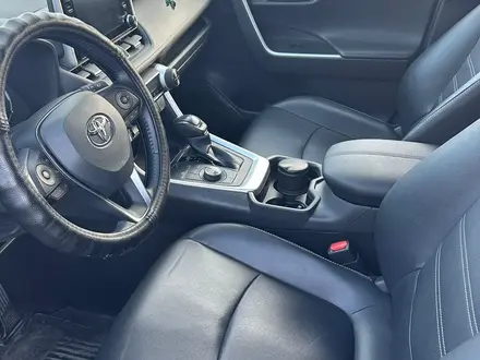 Toyota RAV4 2021 года за 15 000 000 тг. в Семей – фото 5