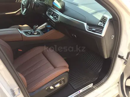 BMW X6 2022 года за 49 000 000 тг. в Алматы – фото 25