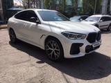 BMW X6 2022 года за 49 000 000 тг. в Алматы – фото 2