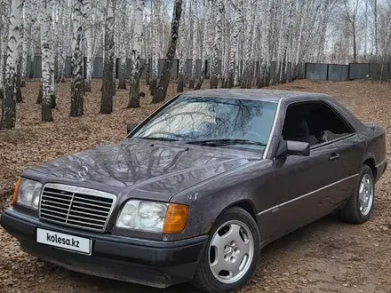 Mercedes-Benz E 230 1991 года за 1 500 000 тг. в Петропавловск