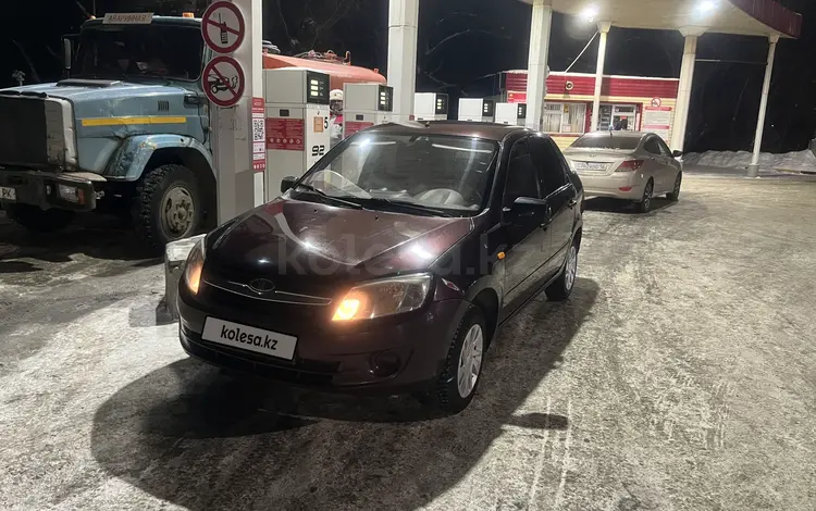 ВАЗ (Lada) Granta 2190 2013 годаүшін2 200 000 тг. в Усть-Каменогорск