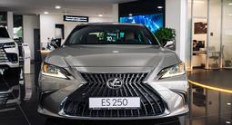 Lexus ES 250 2023 годаfor28 180 000 тг. в Караганда