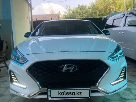 Hyundai Sonata 2023 года за 10 800 000 тг. в Алматы – фото 2