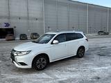 Mitsubishi Outlander 2022 годаүшін10 400 000 тг. в Астана – фото 3