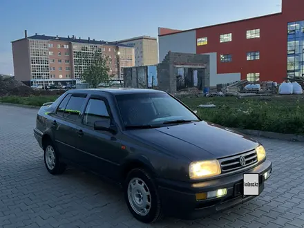 Volkswagen Vento 1992 года за 1 580 000 тг. в Кокшетау – фото 3