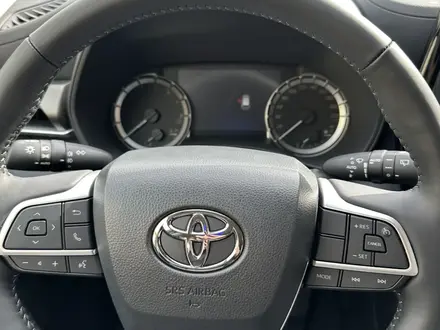 Toyota Highlander 2023 года за 29 000 000 тг. в Караганда – фото 31
